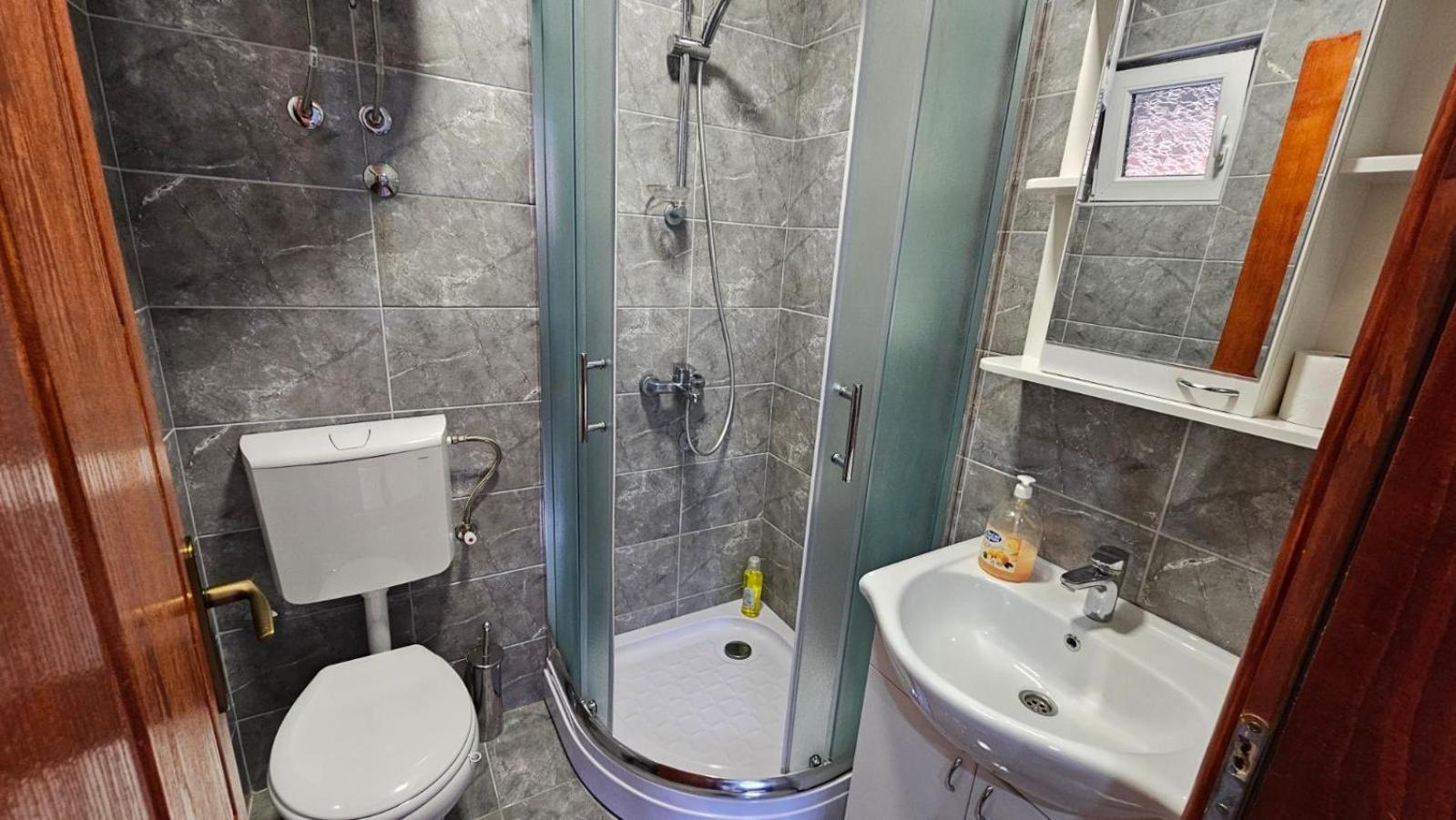 Apartmani Maksimovic Mokra Gora Buitenkant foto